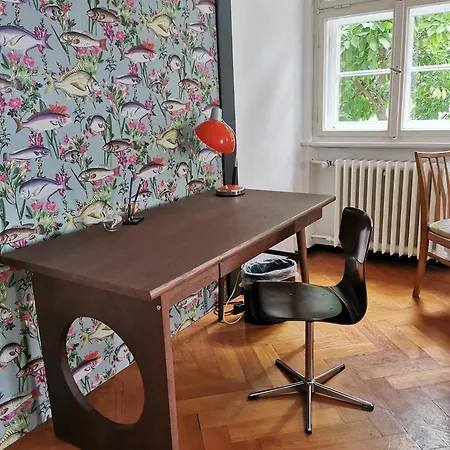 Gundis Gaestezimmer ホームステイ *